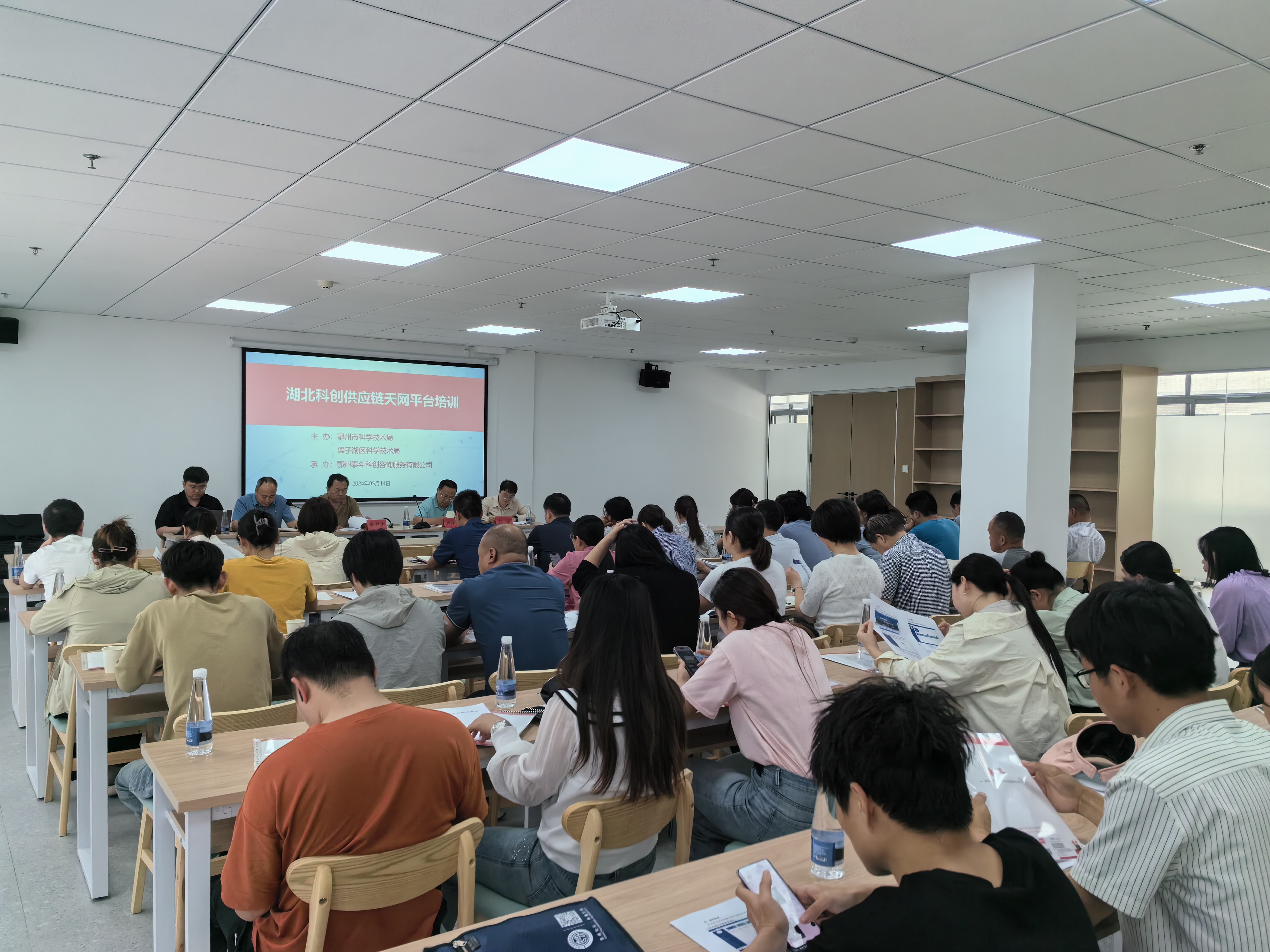 317465d9e77edcfa4f700d285b93563